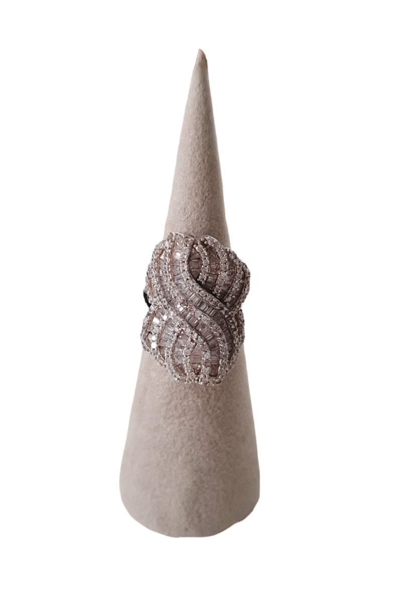 Anel Tiara